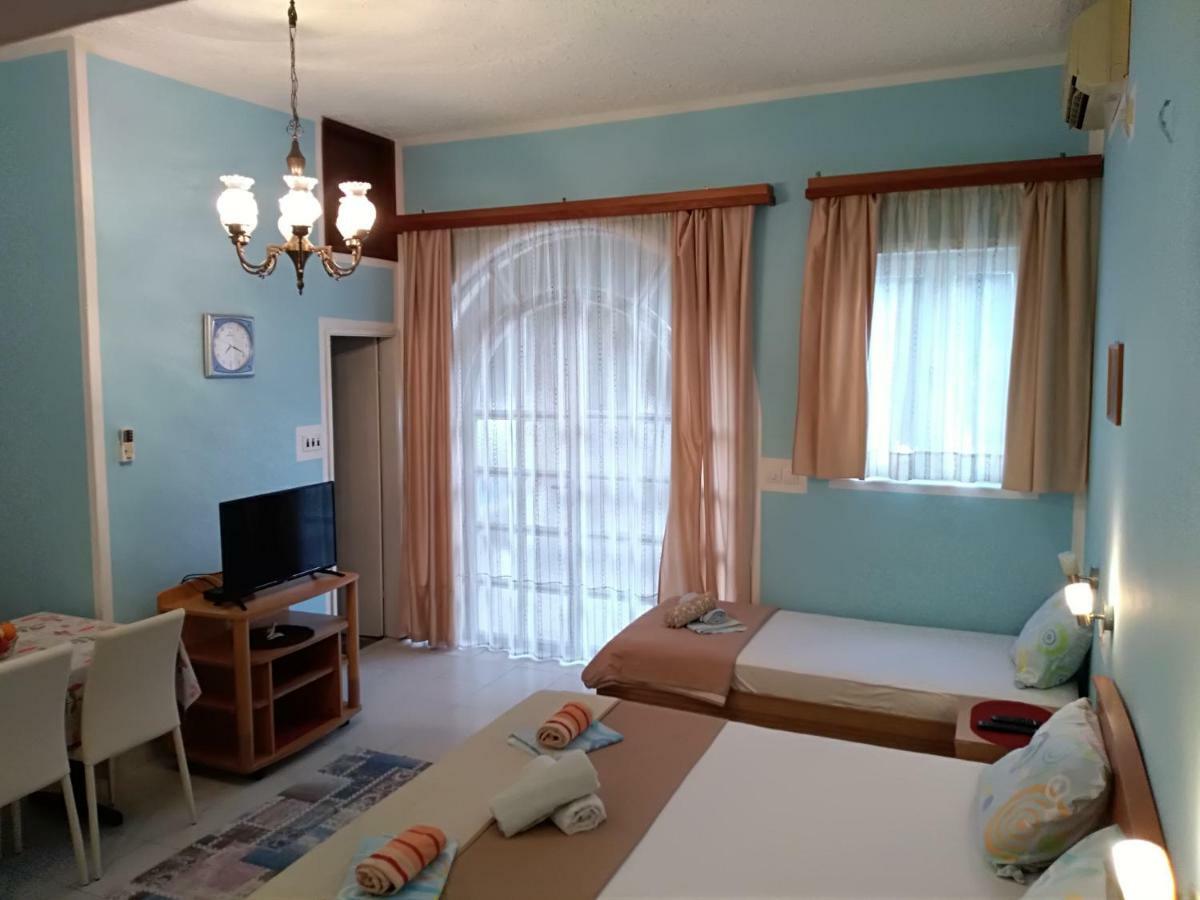 Apartmani Jovanovic Petrovac Exterior photo
