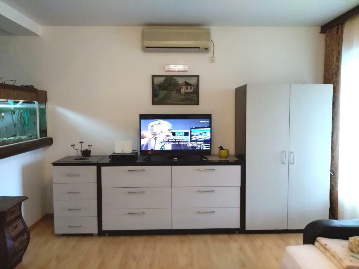 Apartmani Jovanovic Petrovac Exterior photo